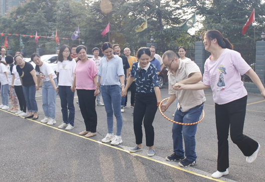 慶祖國華誕，展職工風(fēng)采